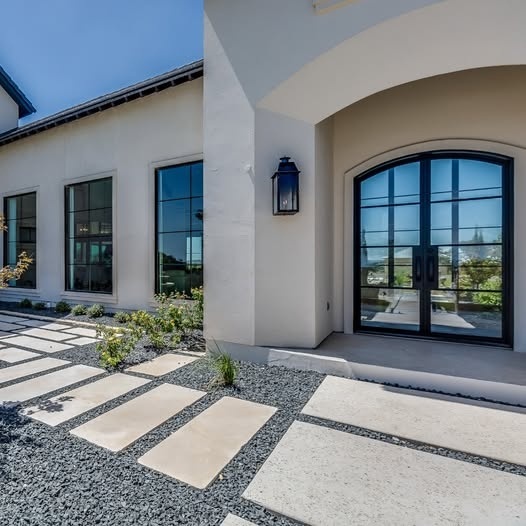 Professional door services in Killeen TX